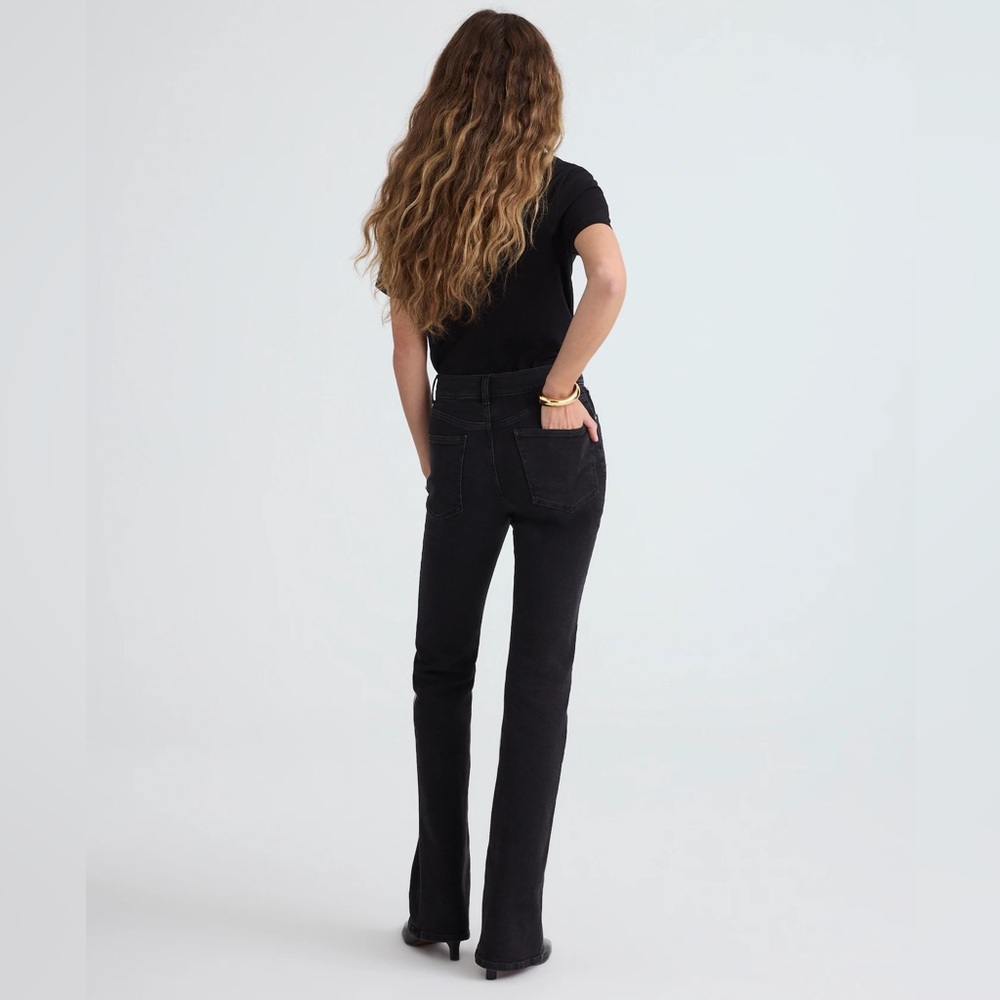 Madewell Flare Jeans in Black Wash. EUC Size 31. Stretchy!